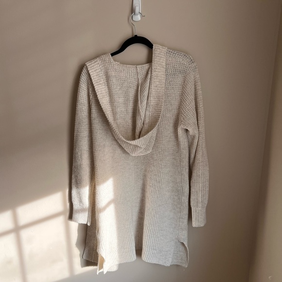 Abercrombie Cardigan - Picture 2 of 3